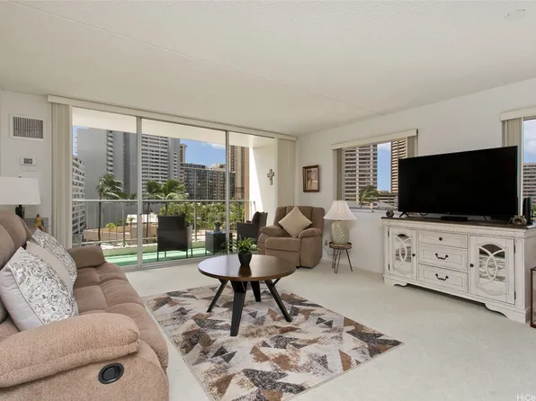 400 Hobron Ln APT 701, Honolulu, HI 96815