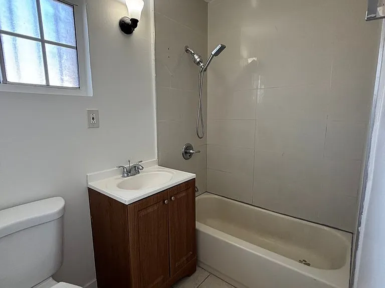 5245 Via San Delarro St #B — Photo 14