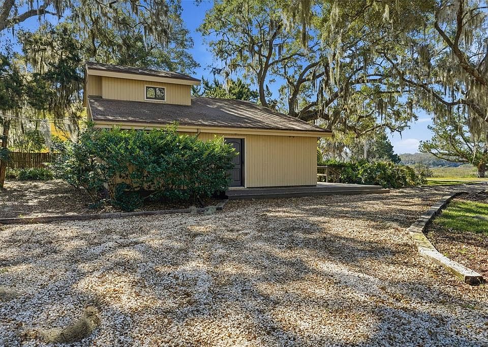 1st image of 100 Saturn Rd