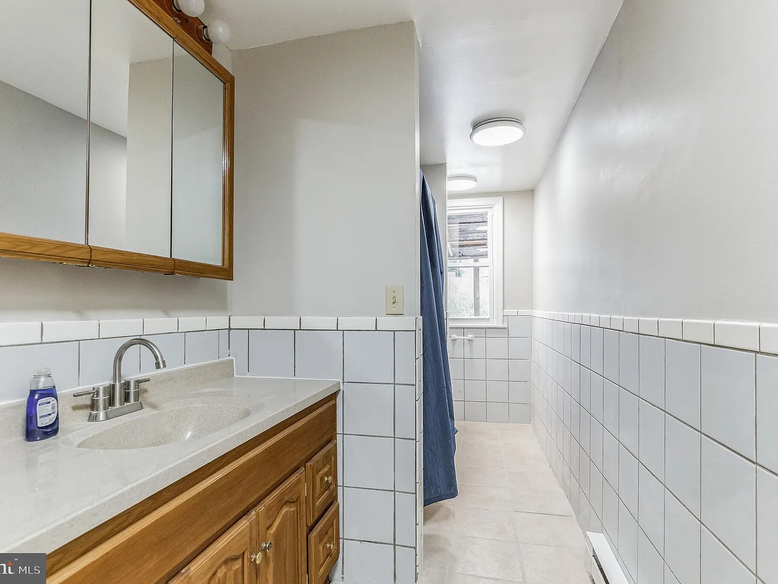 2 bed, 1000 sqft, $1,095 — Photo 3