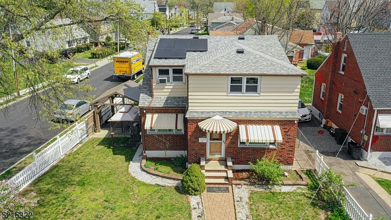 38 3rd St Clifton Nj 07011 Zillow