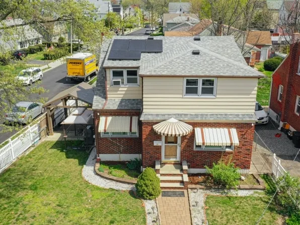 38 3Rd St, Clifton City, NJ 07011