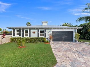 1305 SE Sea Oat Ln, Stuart, FL 34996