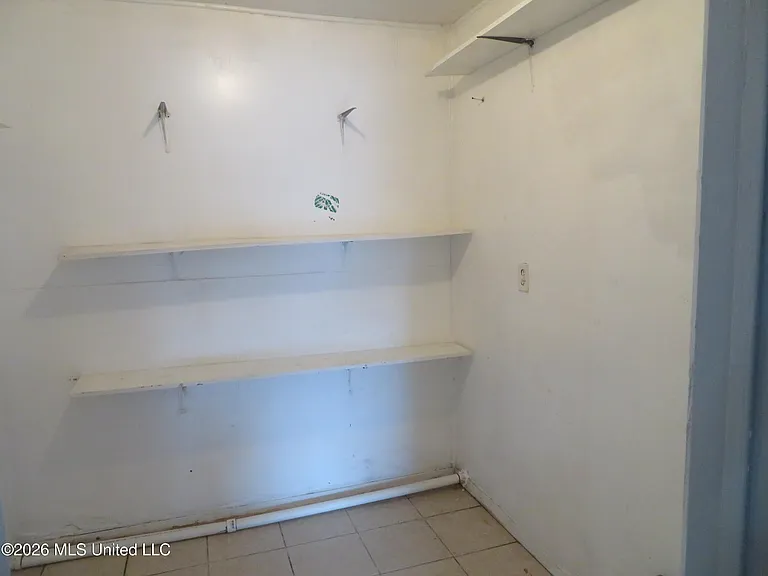 356 Springdale Cir — Photo 19
