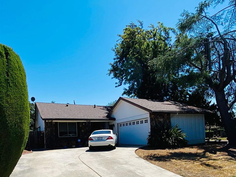 1st image of 3152 E Napa Dr