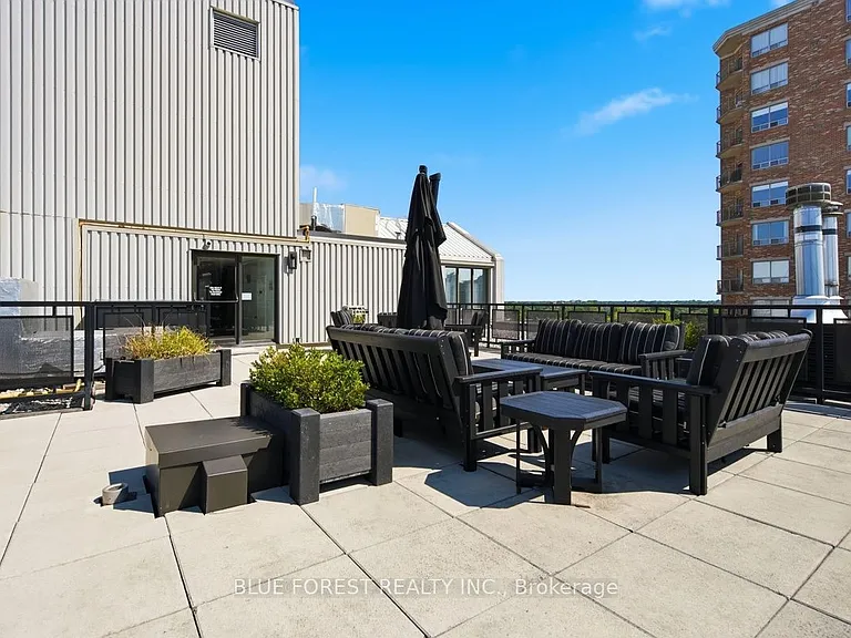 7 Picton St #904 — Photo 39