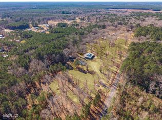 136 Scarborough Rd, Benton, LA 71006