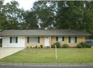 728 Roberta Dr, Sulphur, LA 70663