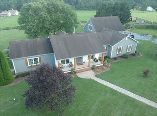 1919 Tanbark Dr, Afton, VA 22920