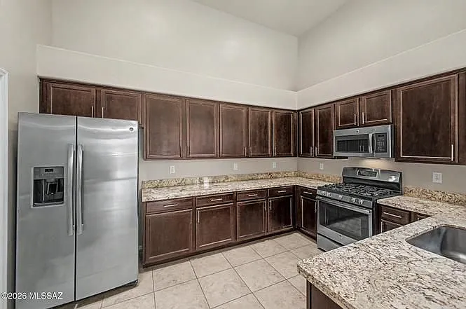9854 N Wide Sky Dr — Photo 16