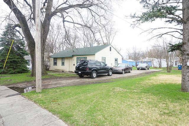 1st image of 704 N Francine Dr