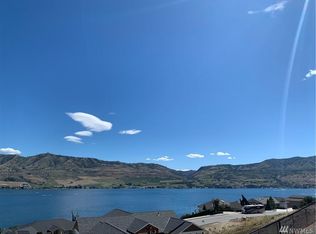 223 Crystal Dr, Chelan, WA 98816