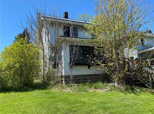 384 Stambaugh Ave, Sharon, PA 16146