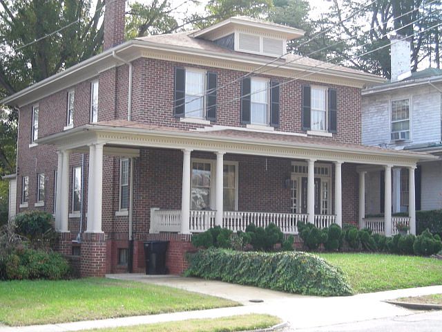 1st image of 233 Mount Vernon Ave