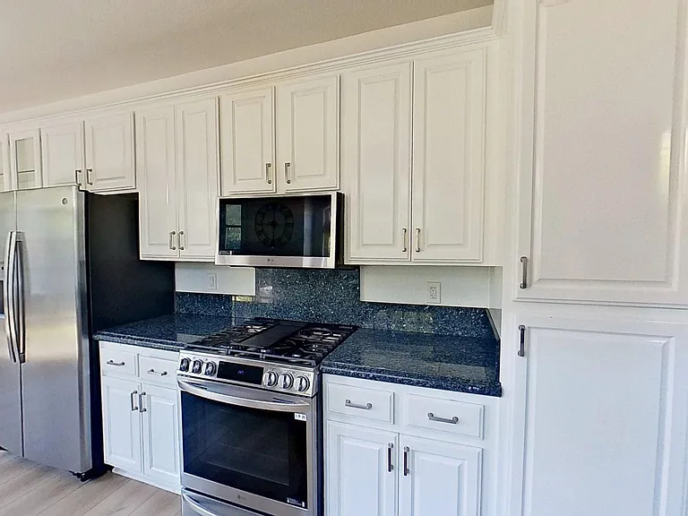5752 Centerstone Ct — Photo 13