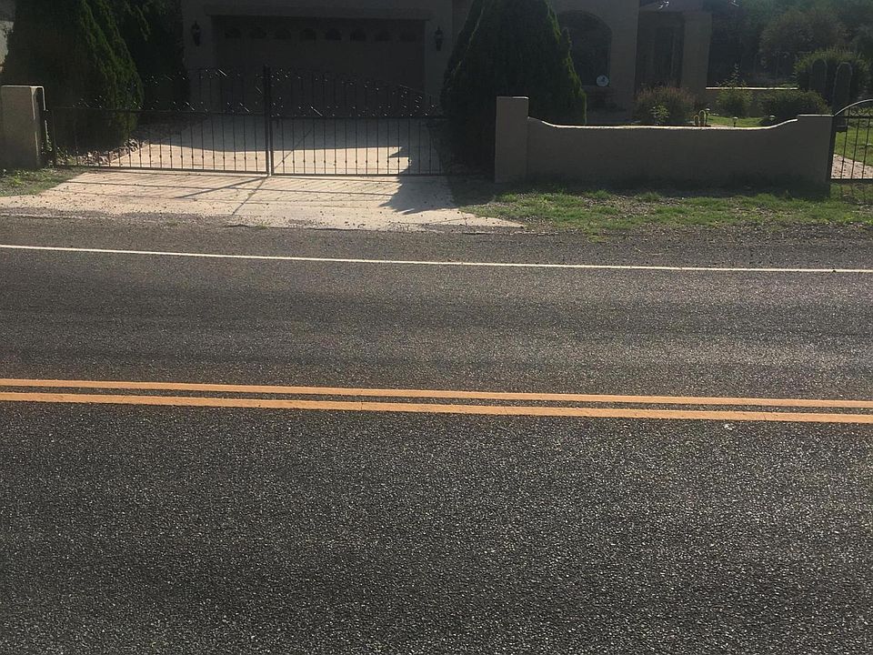 2nd image of 1453 Pendleton Dr