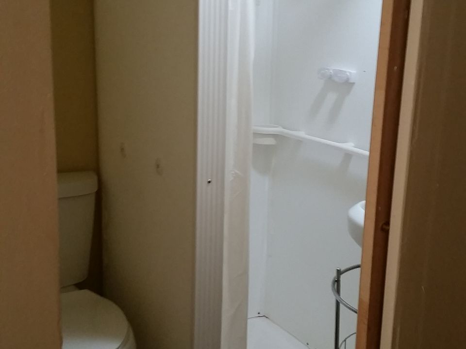 1st image of 72 Elk Bluff Dr