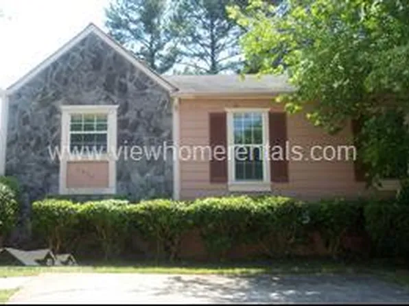 6429 Bedford Ln, Lithonia, GA 30058