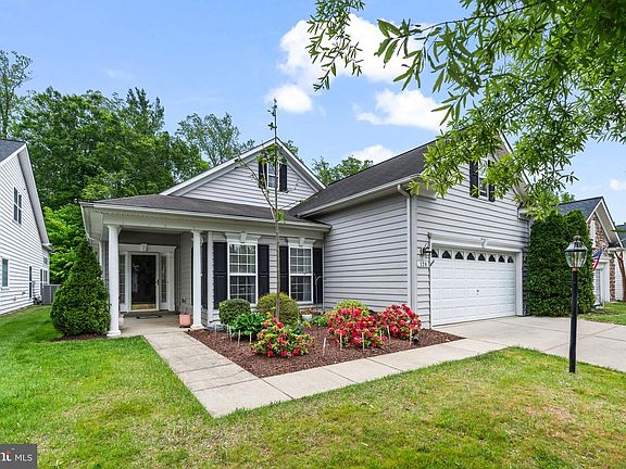 3rd image of 126 Encore Ct