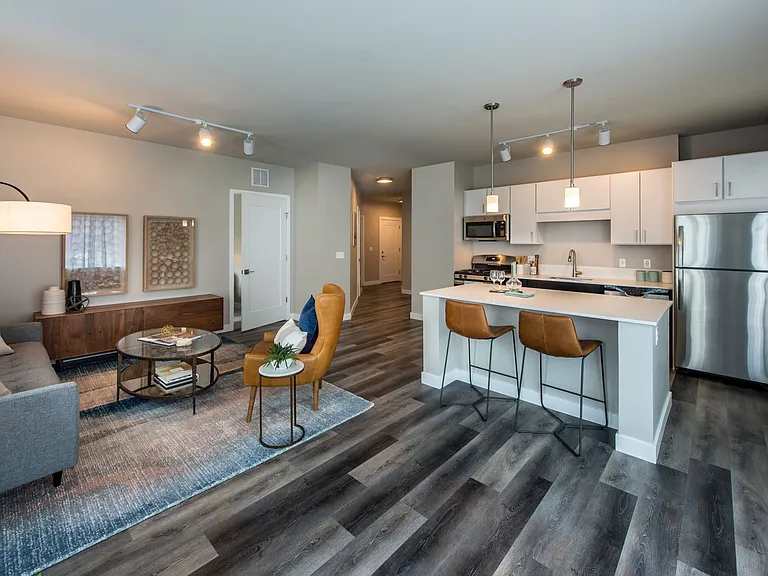 Living & Kitchen Flow