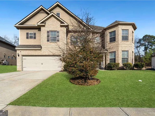 3748 Spring Place Ct, Loganville, GA 30052