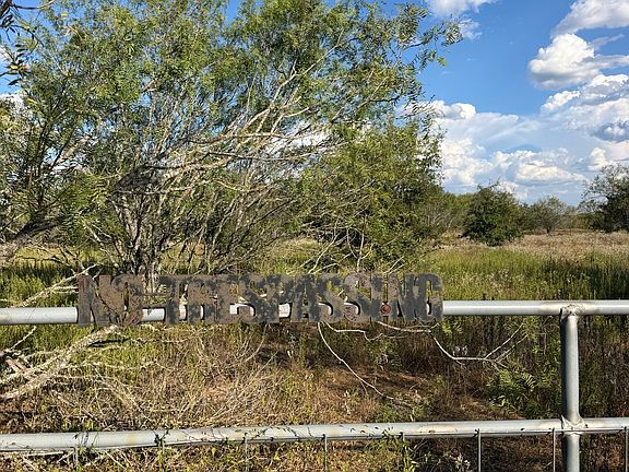 4th image of TRACT #4 Elm Creek Rd