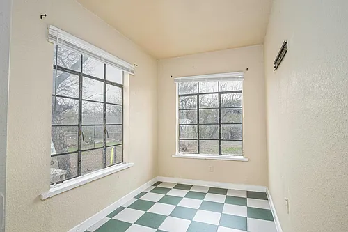 928 Poinsettia St #1 Photo 1
