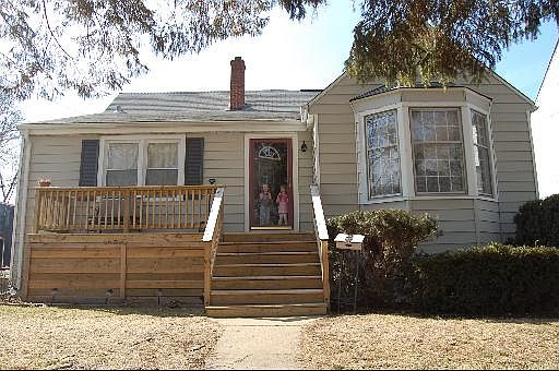 1st image of 15018 S Kildare Ave