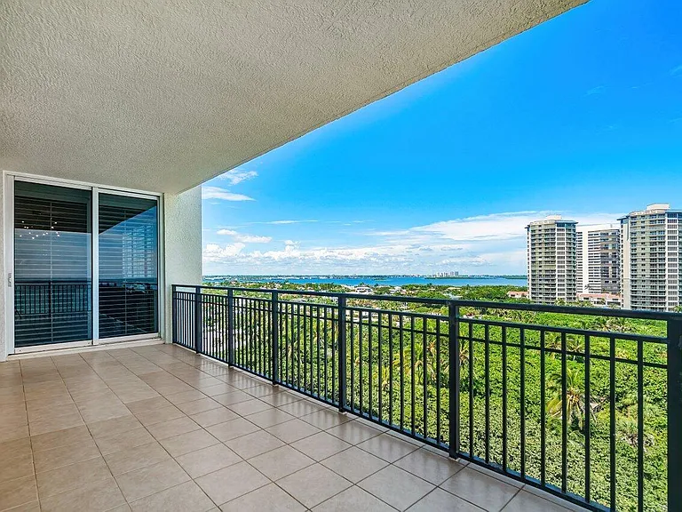 3800 N Ocean Dr #1053 — Photo 36