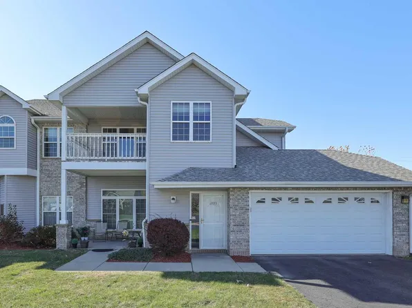 6903 South Rolling Meadows COURT, Oak Creek, WI 53154
