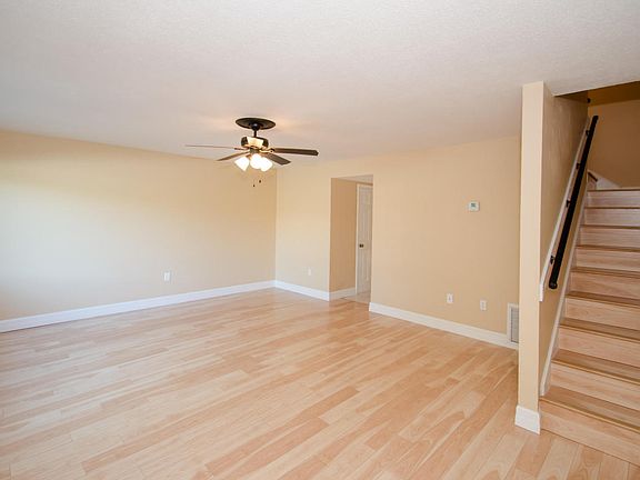 3rd image of 8201 Canaveral Blvd