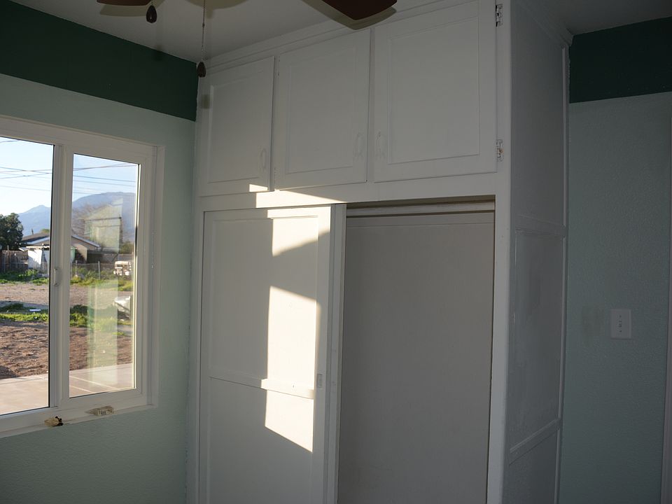 Rm#1 Closet Space