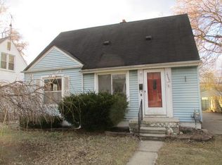 25063 Andover Dr, Dearborn Heights, MI 48125