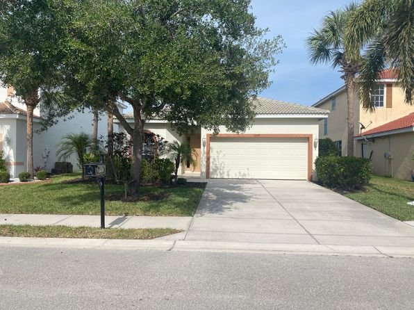 2677 Blue Cypress Lake Ct