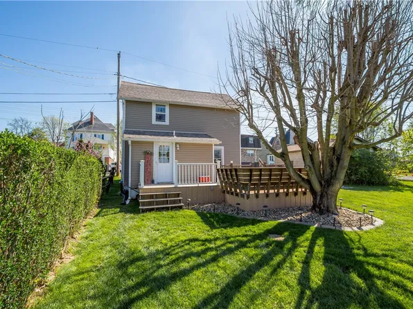 152 N Haft St, Houston, PA 15342