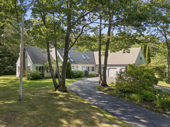 40 Broad Cove Road, Cape Elizabeth, ME 04107