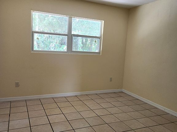 5th image of 750 NE 9th St