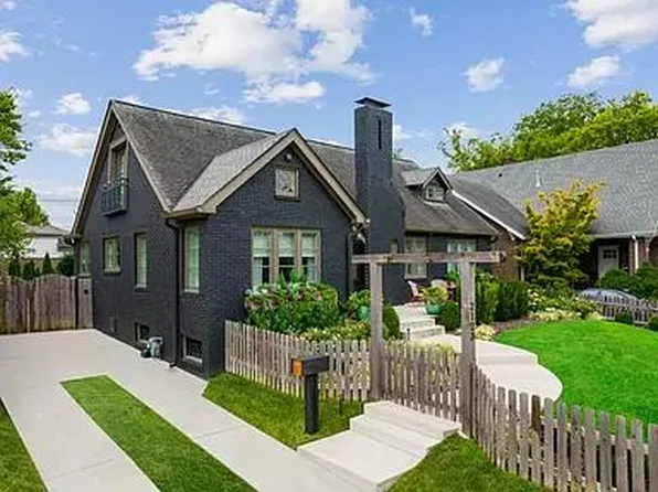 2123 Ashwood Ave, Nashville, TN 37212