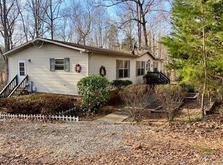 1246 Forest Ridge Rd, Bessemer City, NC 28016