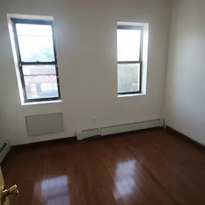 Rented by Rennit Inc. | media 38
