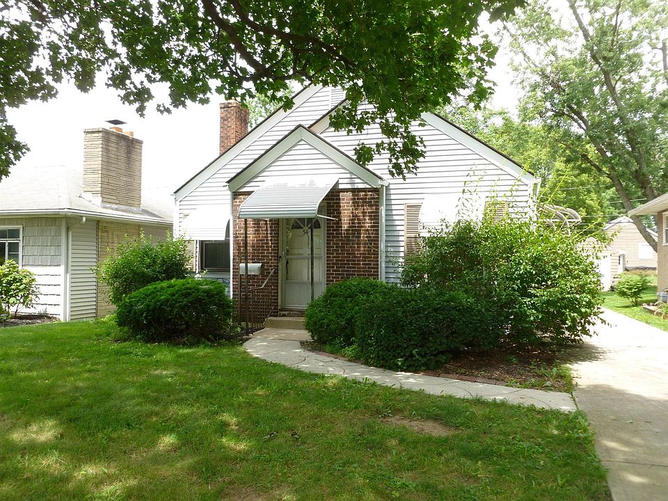 1st image of 54 E Jeffrey Pl
