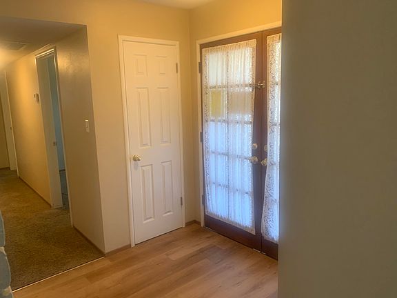 4th image of 1432 W La Vida Ave