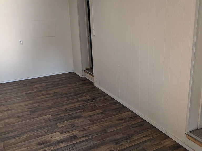 4644 N Custer Ter — Photo 3