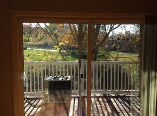609 Southern Ave APT 201, Oxon Hill, MD 20745