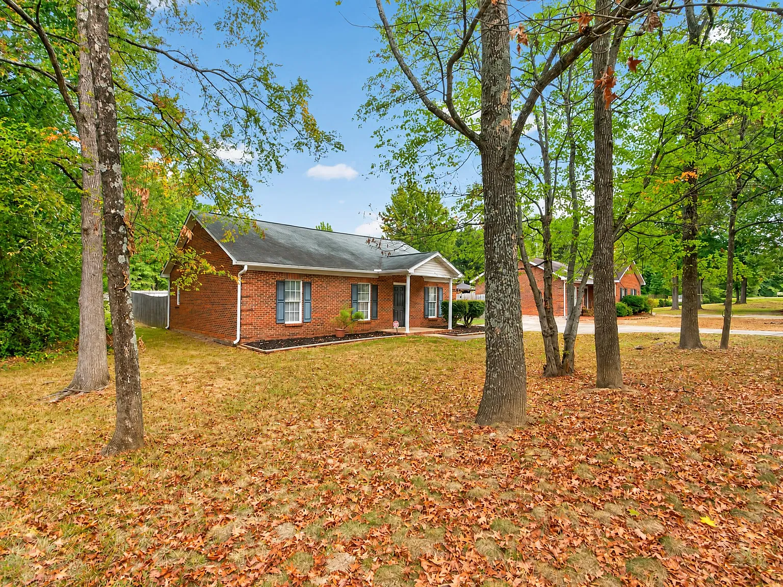 3 bed, 1225 sqft, $1,850 — Photo 4