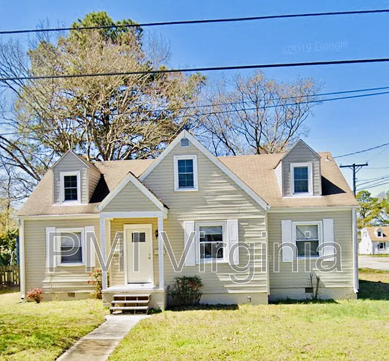 3 bed, 1.0 bath, 1100 sqft, $1,750 — Photo 1