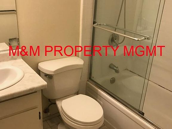 5010 POLK ST Bath