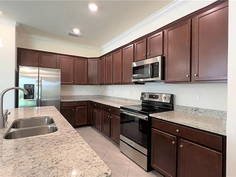 14060 Vindel Cir — Photo 8
