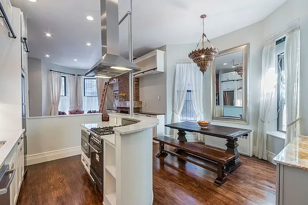 Rented by Brown Harris Stevens | media 9