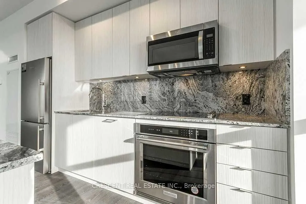 2 bed, $3,500 — Photo 4